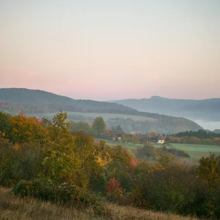 Moravske Lieskove Selanka Off Road Hill View酒店 外观 照片